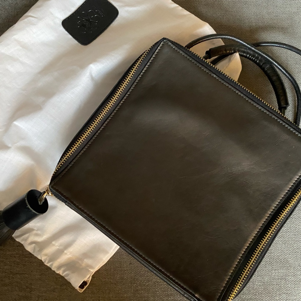 Leather square trunk style bag / boutique shop